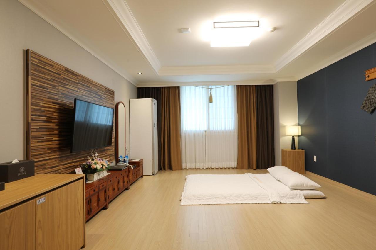 Gwangju Empire Hotel Gwangju Metropolitan City Bagian luar foto