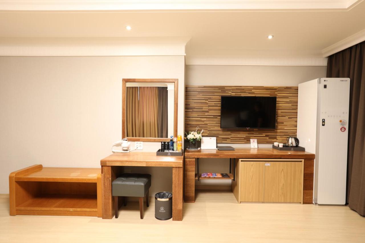 Gwangju Empire Hotel Gwangju Metropolitan City Bagian luar foto