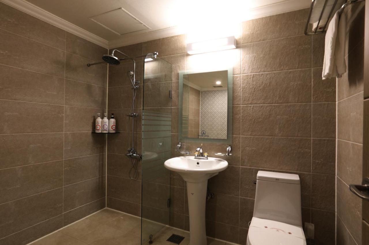 Gwangju Empire Hotel Gwangju Metropolitan City Bagian luar foto