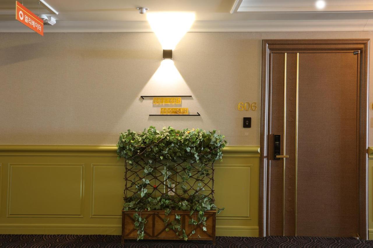 Gwangju Empire Hotel Gwangju Metropolitan City Bagian luar foto